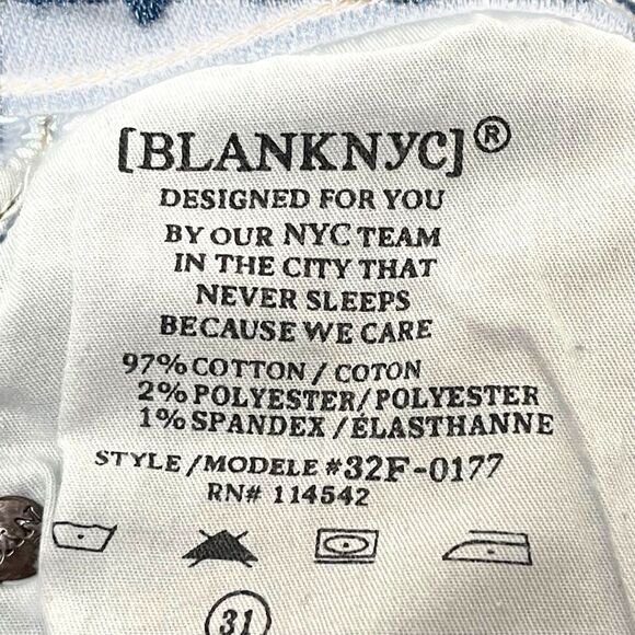 BLANK NYC Frayed Asymmetrical Ruffle Hem Denim Mini Skirt 31 - Picture 6 of 7